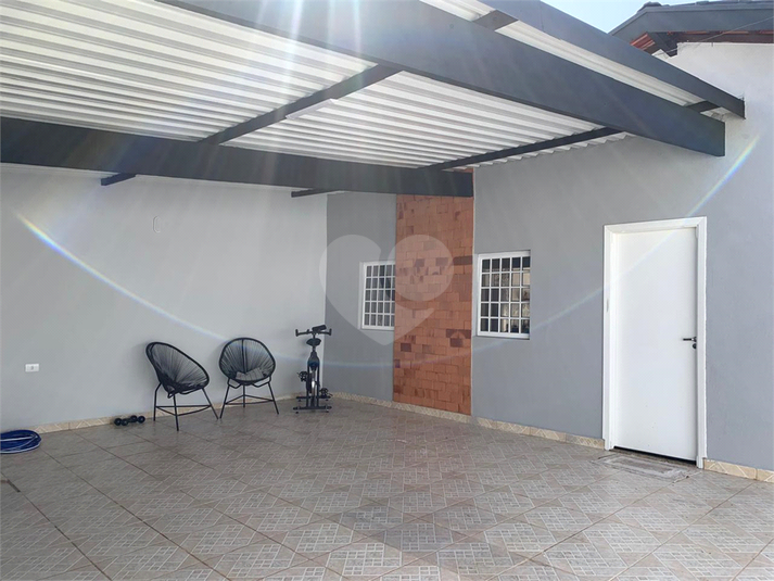 Foto REO1133159