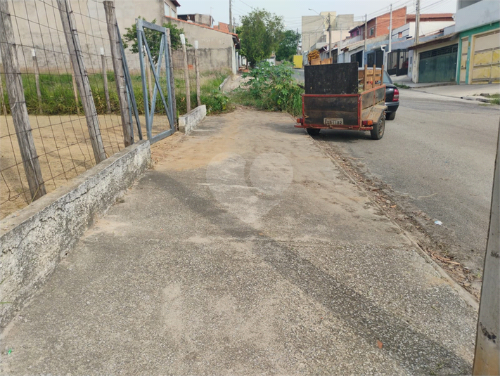 Foto REO1133161