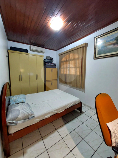 Foto REO1133183