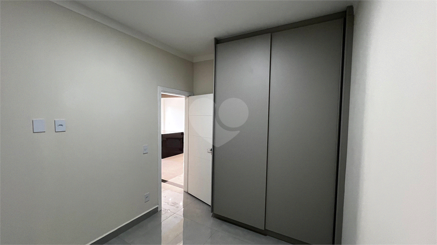 Foto REO1133184