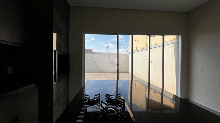Foto REO1133184