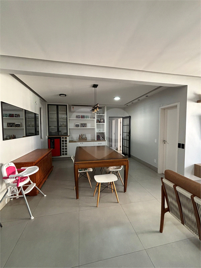 Foto REO1133196