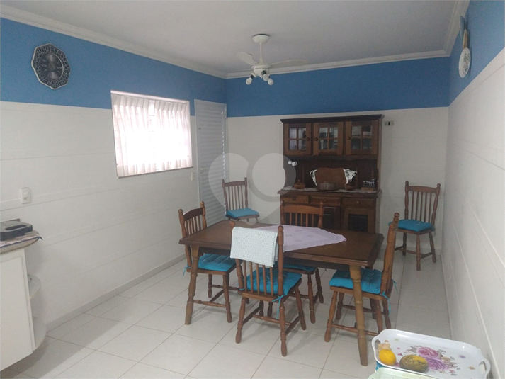 Foto REO1133199