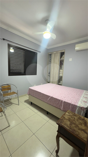 Foto REO1133201