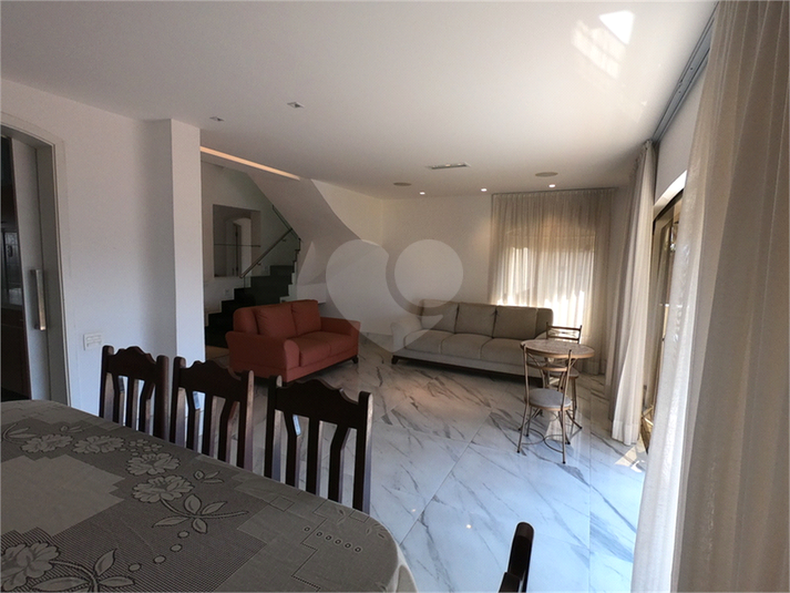 Foto REO1133214