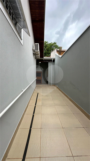 Foto REO1133219