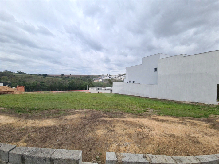 Foto REO1133244