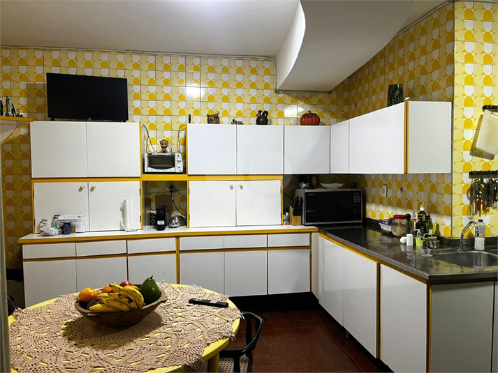 Foto REO1133256