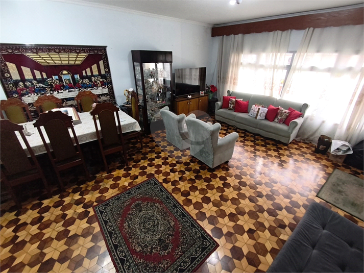 Foto REO1133300