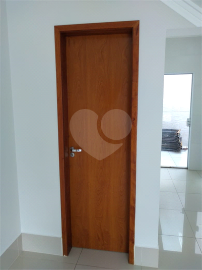 Foto REO1133307