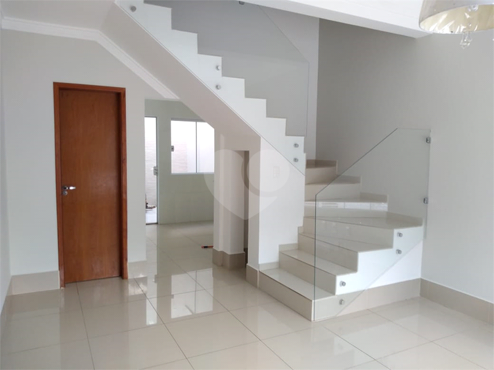 Foto REO1133307