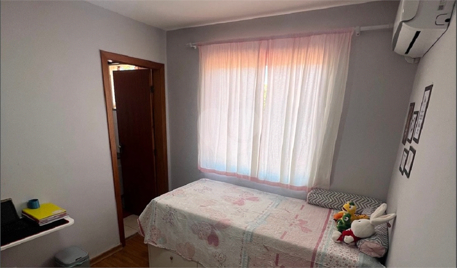 Foto REO1133313