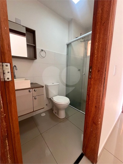 Foto REO1133316