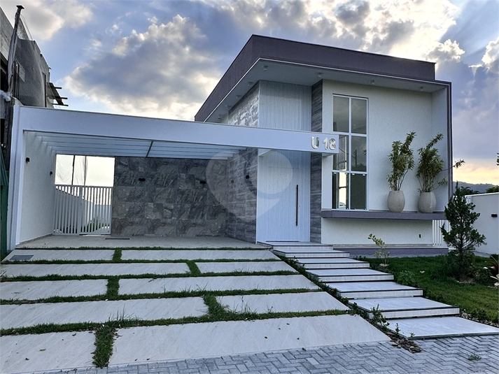 Foto REO1133317