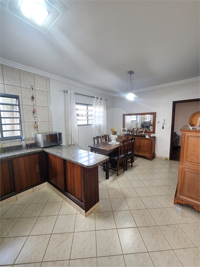 Foto REO1133320