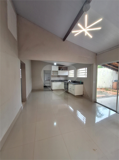 Foto REO1133326