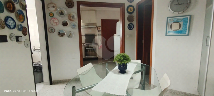 Foto REO1133332