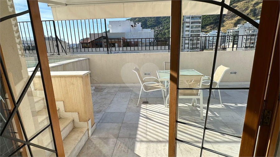 Foto REO1133339