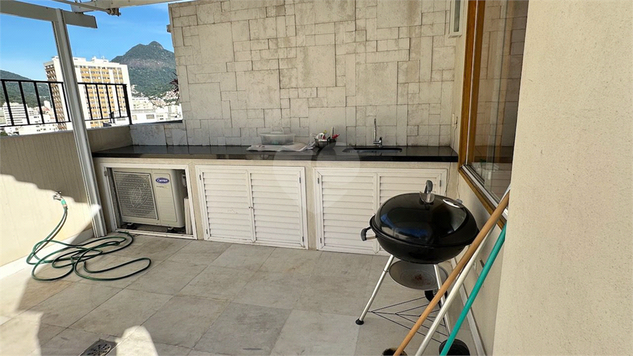Foto REO1133339