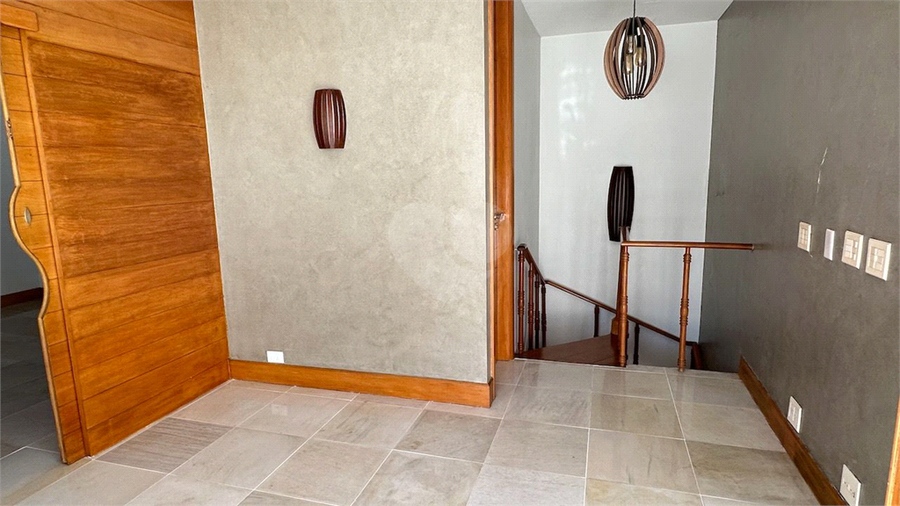 Foto REO1133339