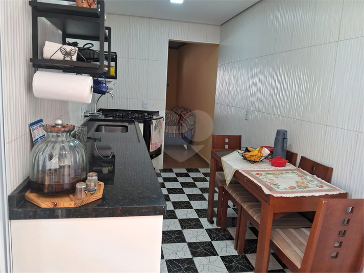 Foto REO1133345