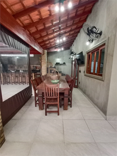 Foto REO1133348