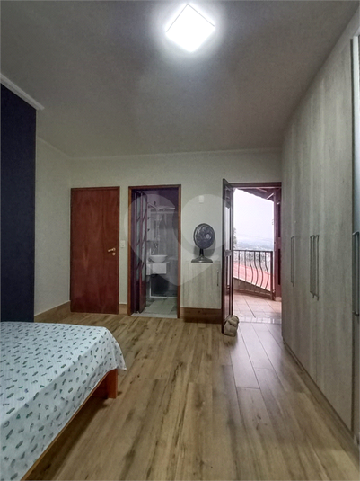 Foto REO1133348