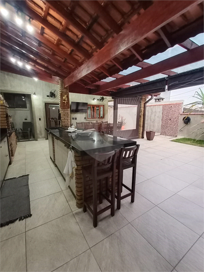 Foto REO1133348