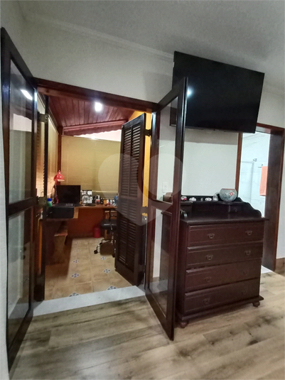 Foto REO1133348
