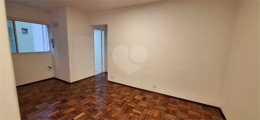 Foto REO1133362