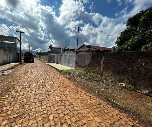 Foto REO1133369