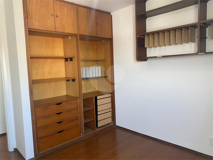 Foto REO1133418