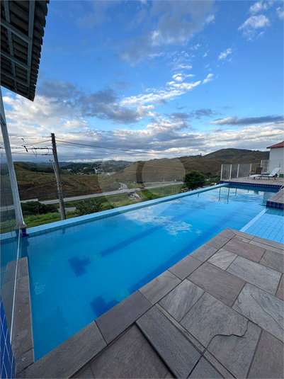 Foto REO1133430