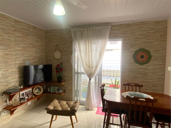 Foto REO1133435