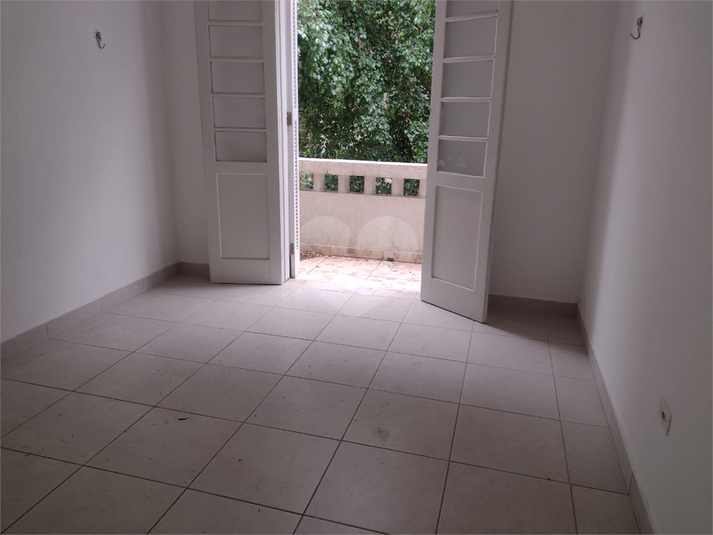Foto REO1133471