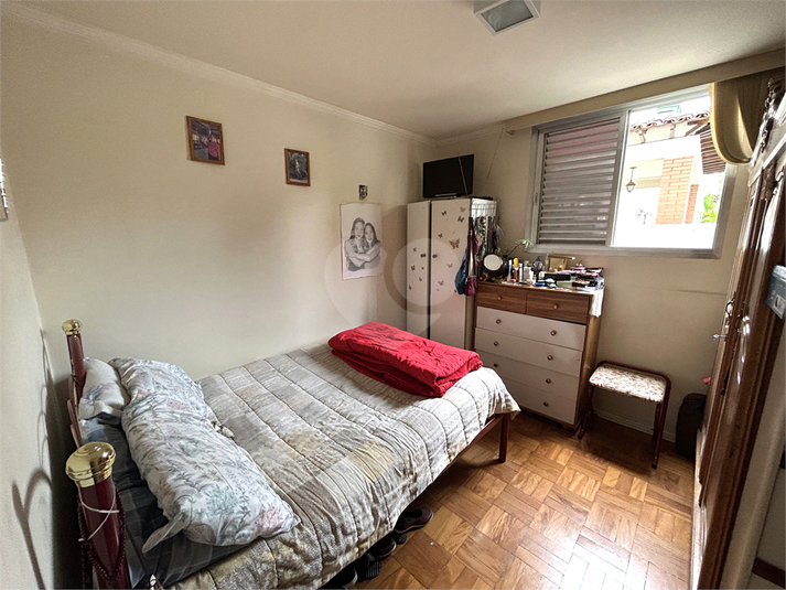 Foto REO1133477
