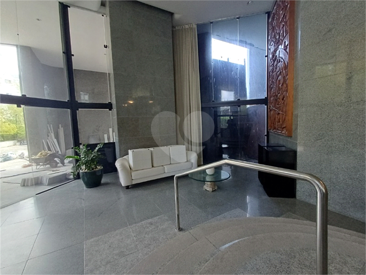 Foto REO1133483