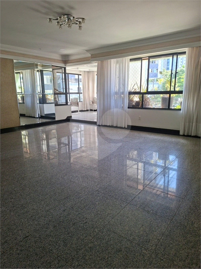 Foto REO1133495