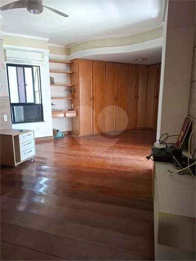 Foto REO1133495