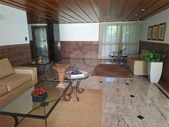 Foto REO1133495