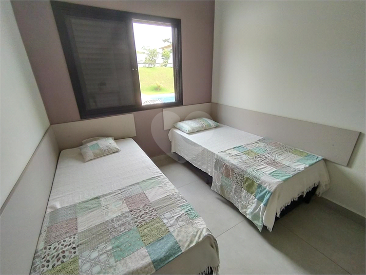 Foto REO1133499