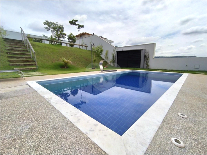 Foto REO1133499