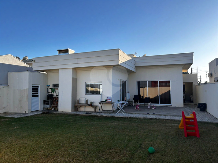 Foto REO1133513
