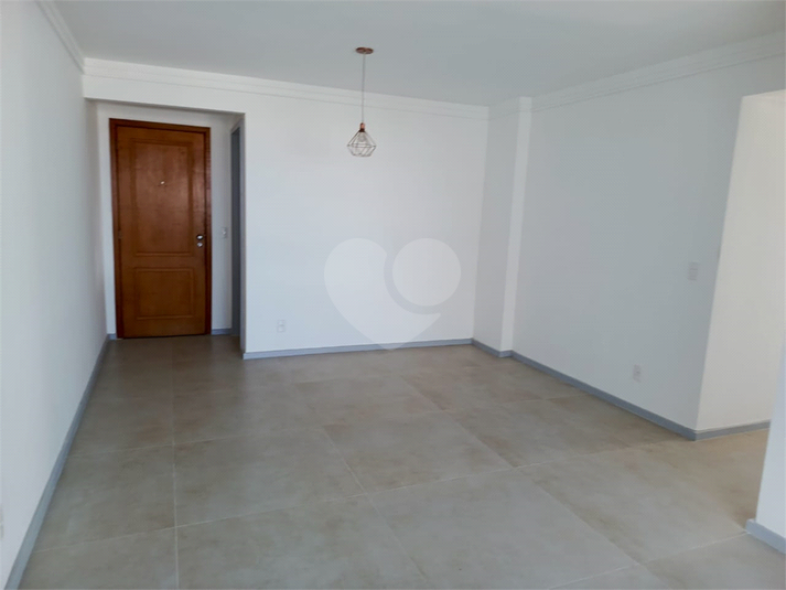 Foto REO1133515