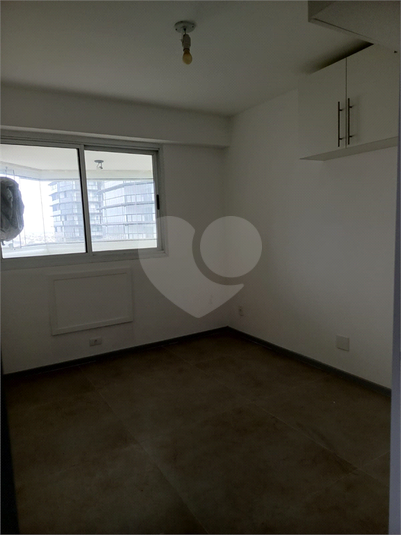 Foto REO1133515
