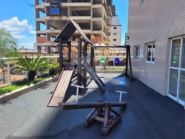 Foto REO1133516