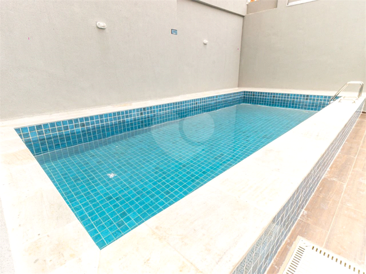 Foto REO1133525