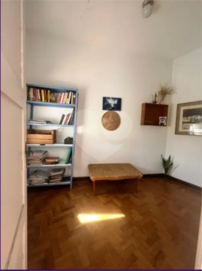 Foto REO1133532