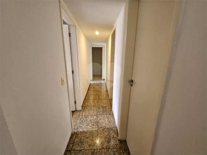 Foto REO1133537