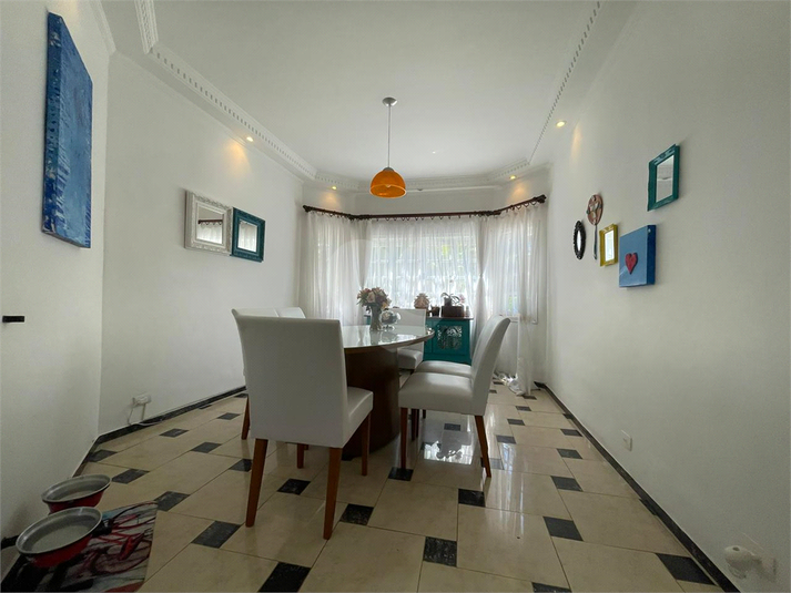 Foto REO1133552